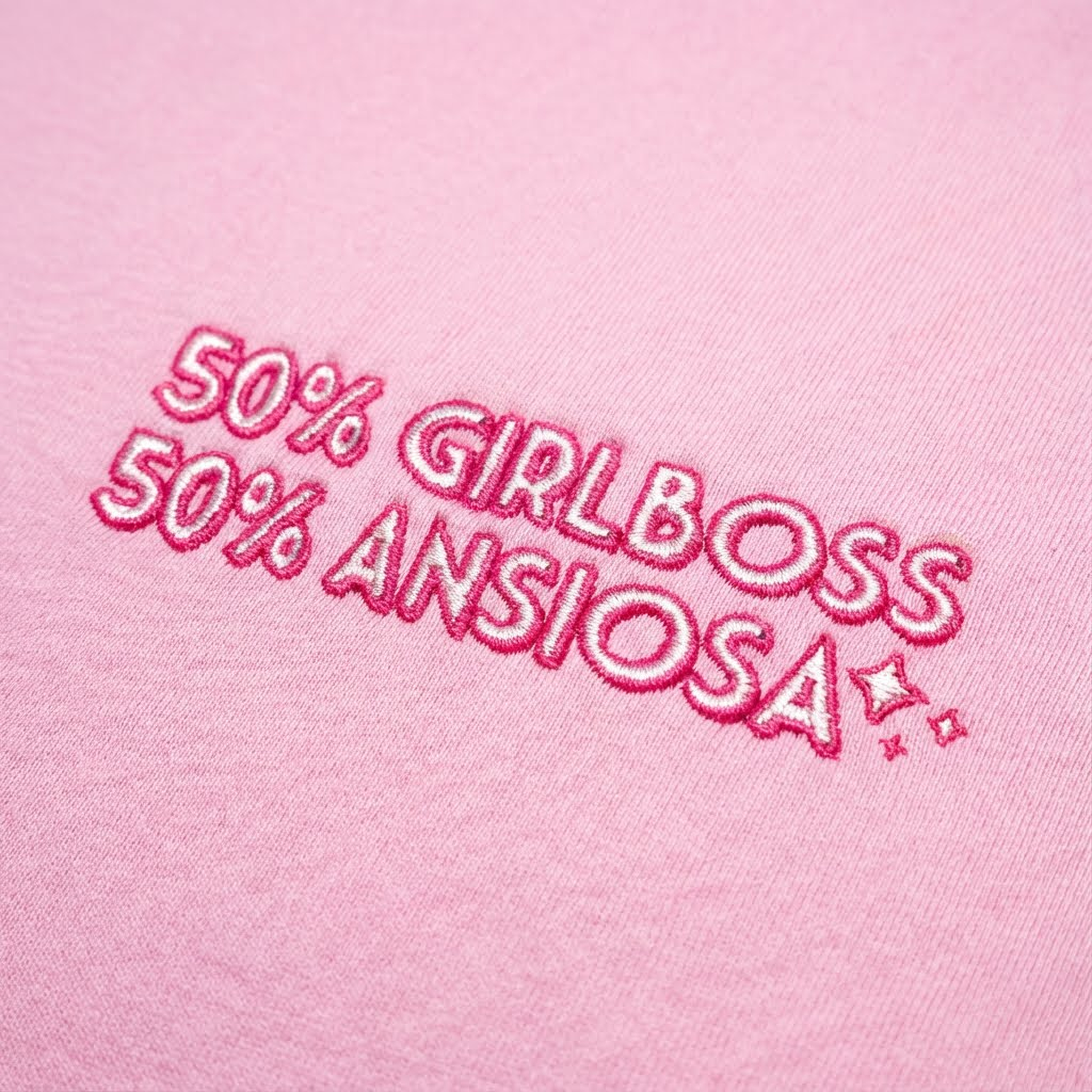 Felpa rosa “50% Girlboss 50% Ansiosa”